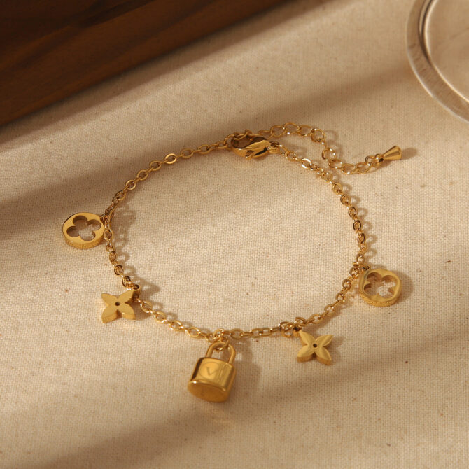 Slotjes Armband