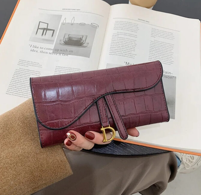 Large D-wallet bordeaux