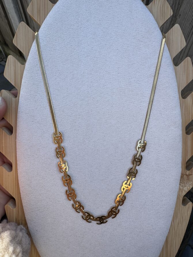 Goudkleurige Snake Chain Ketting met CC-Logo Schakels